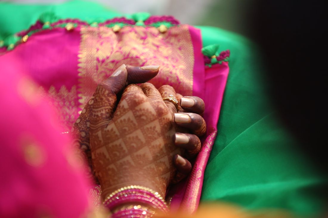 Anamica — Bridal hands